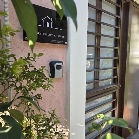 Villa Benedettini Little House Aeroporto di Catania Fontana Rossa Esterno foto